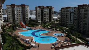 Tatil Köyü gibi Site'de 2 oda 1 Salon Kiralık, Alanya